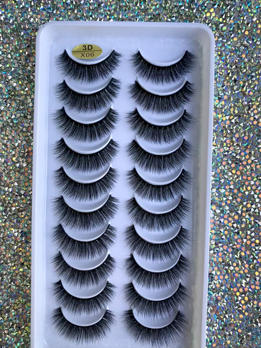 Blister 10 pestañas #X06